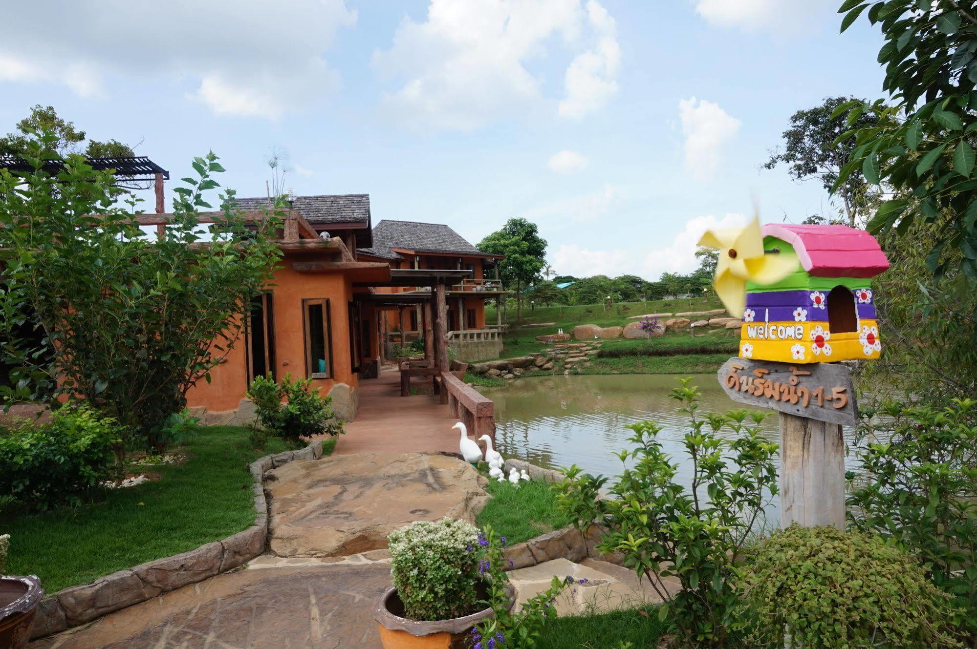 Baandin Wangnaamkeaw Hotel Wang Nam Khiao Exterior foto
